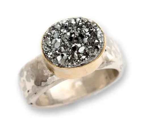 Bold Gleam: Contemporary Druzy Two-Tone Ring