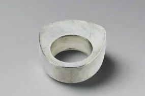 Large hollow ring - pure silver